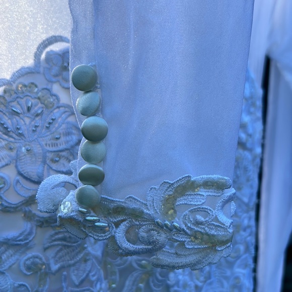 White Homemade Wedding Dress - Picture 4 of 9